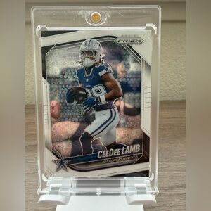 2025 Panini Prizm - CeeDee Lamb
#154 White Disco Prizm